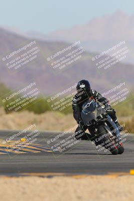 media/Nov-06-2023-Moto Forza (Mon) [[ce023d0744]]/3-Intermediate Group/Session 3 (Turn 5)/